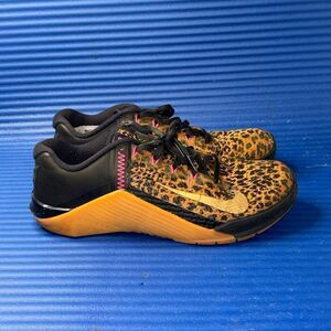 Size 10.5- Women’s Nike Metcon 6 Leopard Cheetah Print AT3160-096 Black Brown